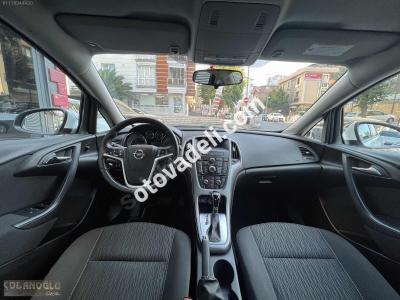 Opel Astra 2015 1.6 CDTI Design