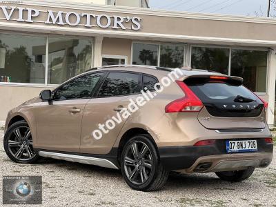 Volvo V40 Cross Country 2016 1.5 T3 Advance