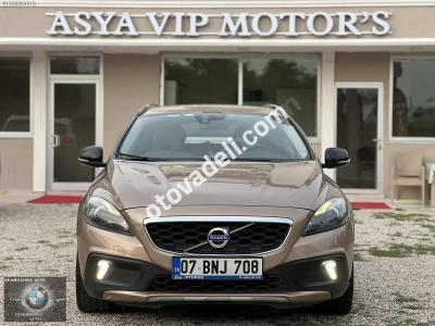 Volvo V40 Cross Country 2016 1.5 T3 Advance