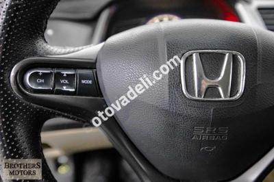 Honda Civic 2009 1.6i VTEC Dream