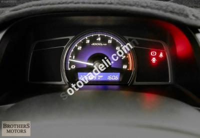 Honda Civic 2009 1.6i VTEC Dream