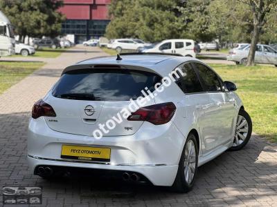 Opel Astra 2014 1.6 CDTI Cosmo