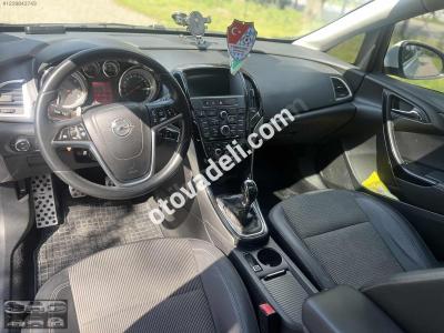 Opel Astra 2014 1.6 CDTI Cosmo